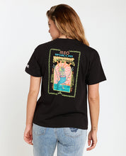 Carregar imagem no visualizador da galeria, 2025 MEO Rip Curl Pro Portugal Women&#39;s Relaxed Tee (Black)