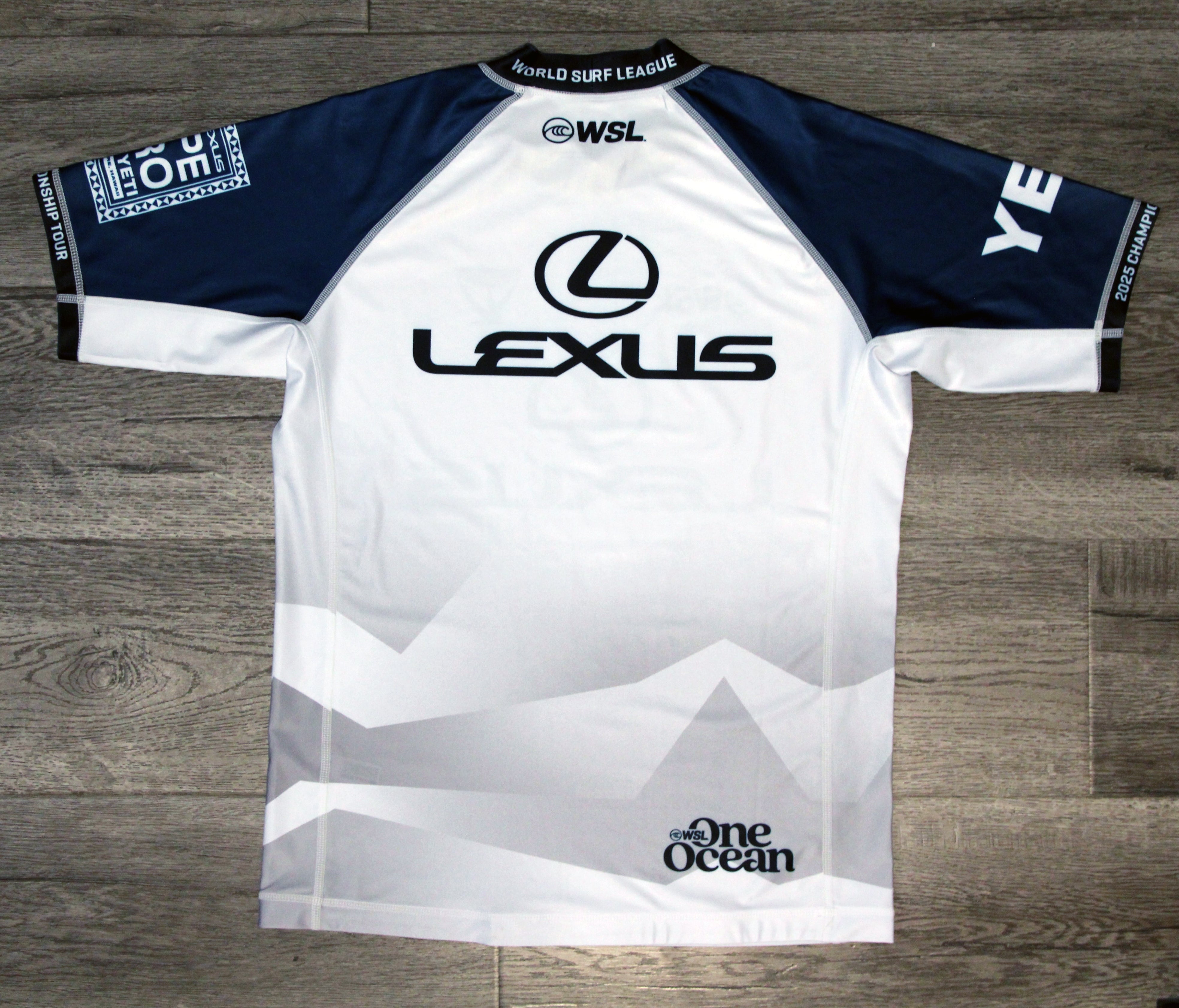 Signed Barron Mamiya Competition Jersey (2025 Lexus Pipe Pro